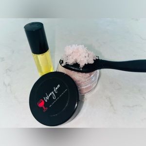 Red Wine infused Lip scrub all natural with lip oil and exfoliating brush.
